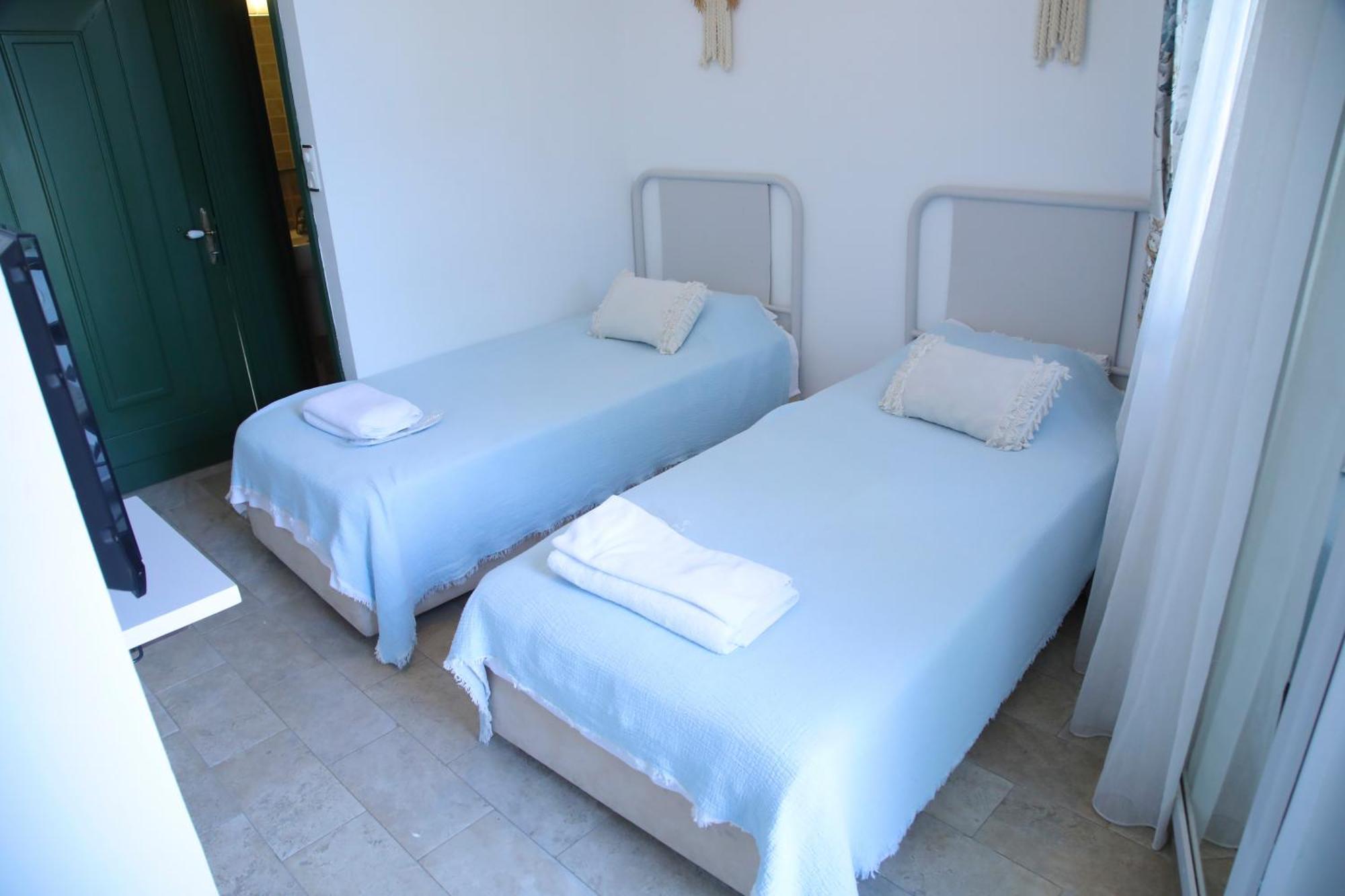 Apaz Alacati Hotel เซสเม ภายนอก รูปภาพ