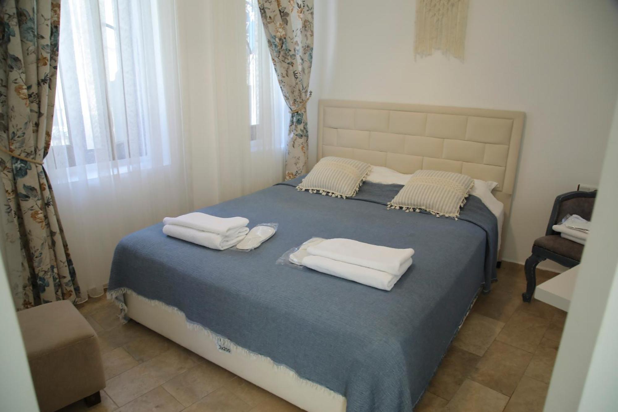 Apaz Alacati Hotel เซสเม ภายนอก รูปภาพ